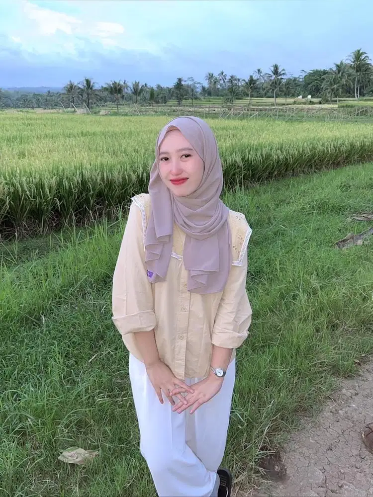 Mencari loker host live