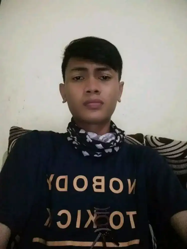 Mencari pekerjaan apa saja yang penting halal