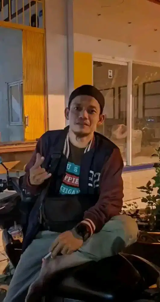 Info lokernya ya. Untuk office boy atau penjaga kos dan saya siap.