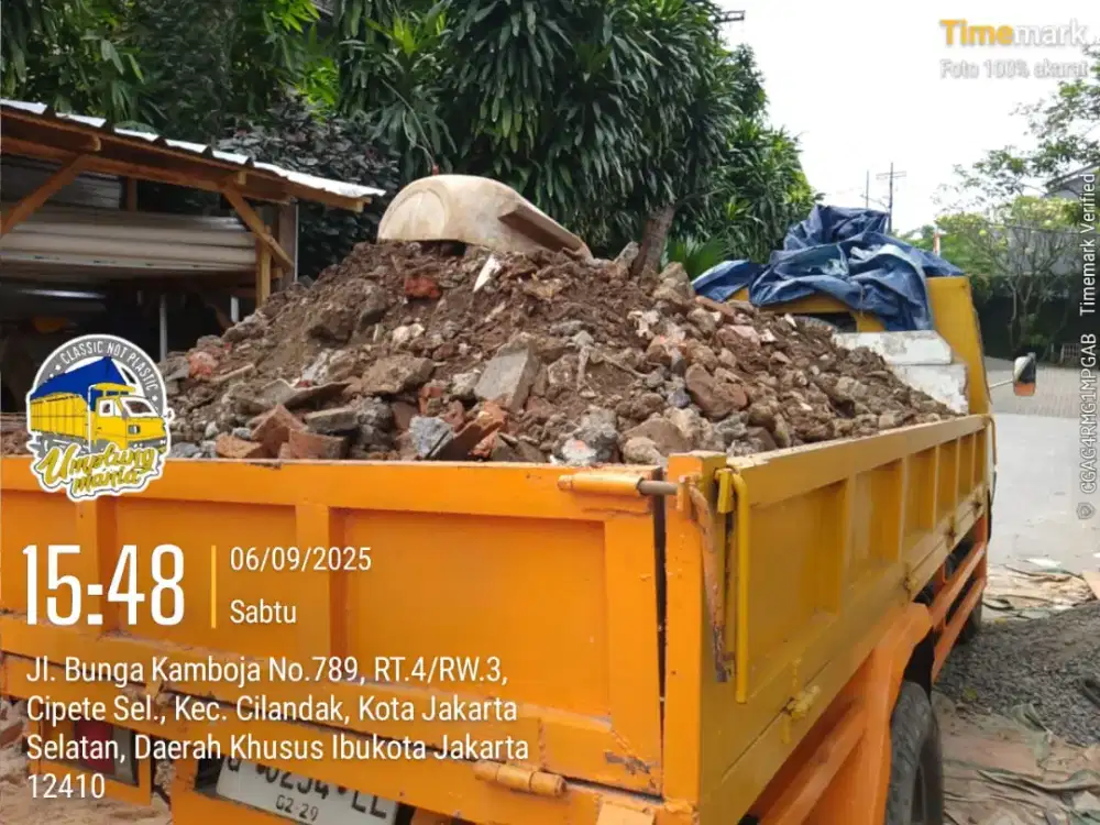 Jasa buang puing dan angkut sampah