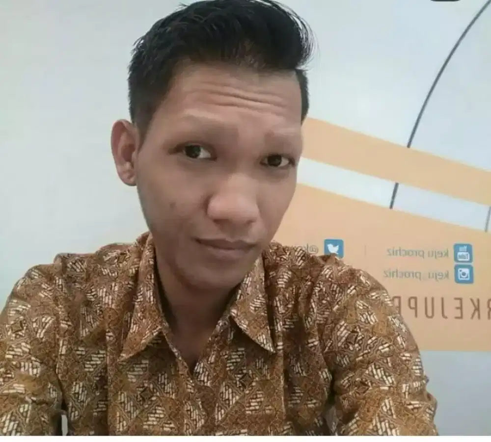 saya sedang membutuhkan pekerjaan