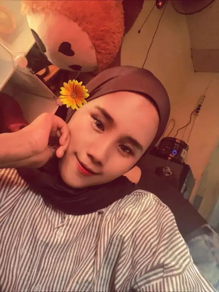 Cari pekerjaan apa aja yang penting mah halal