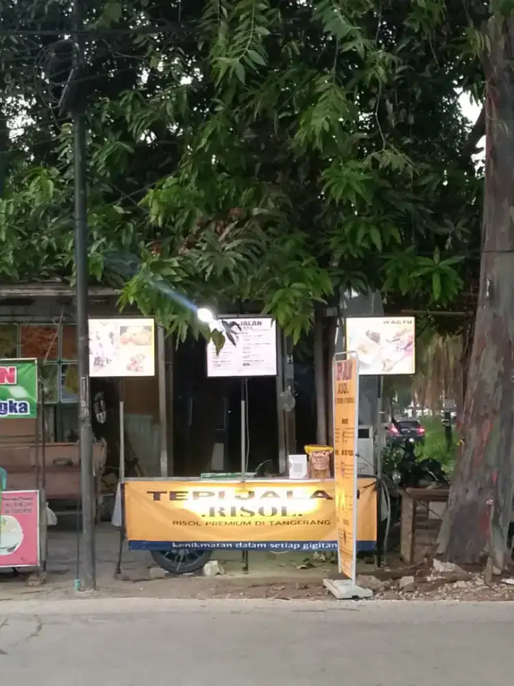 di cari pegawai risol