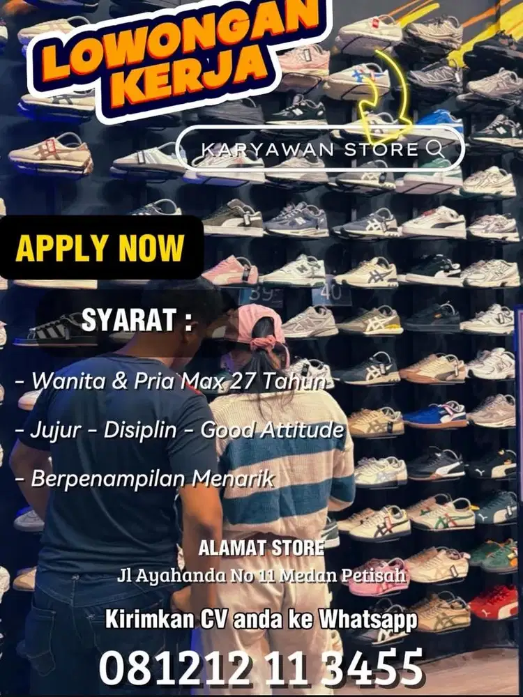 karyawan toko sepatu
