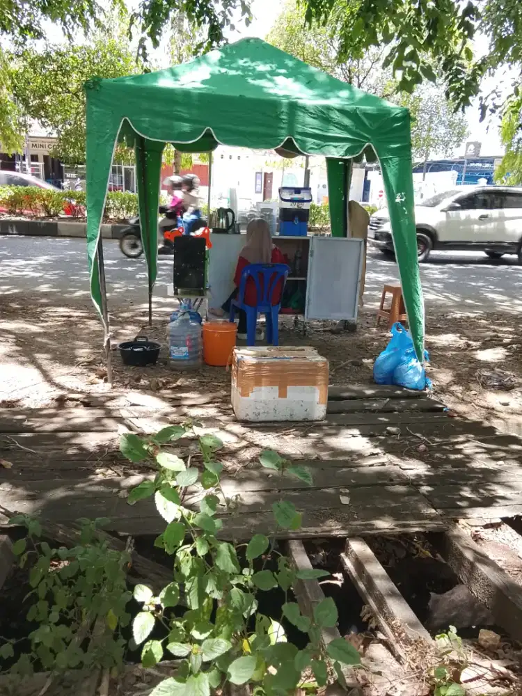 Dibutuhkan Karyawan Outlet Es Teh Solo - Banda Aceh