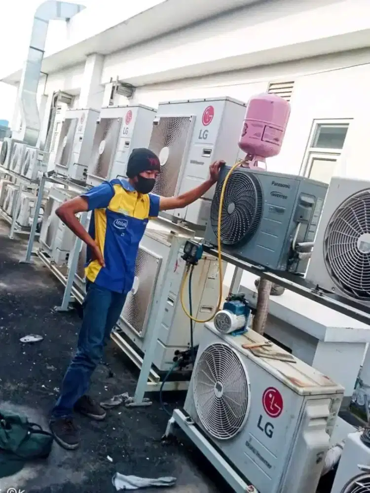 SERVICE AC BONGKAR PASANG AC