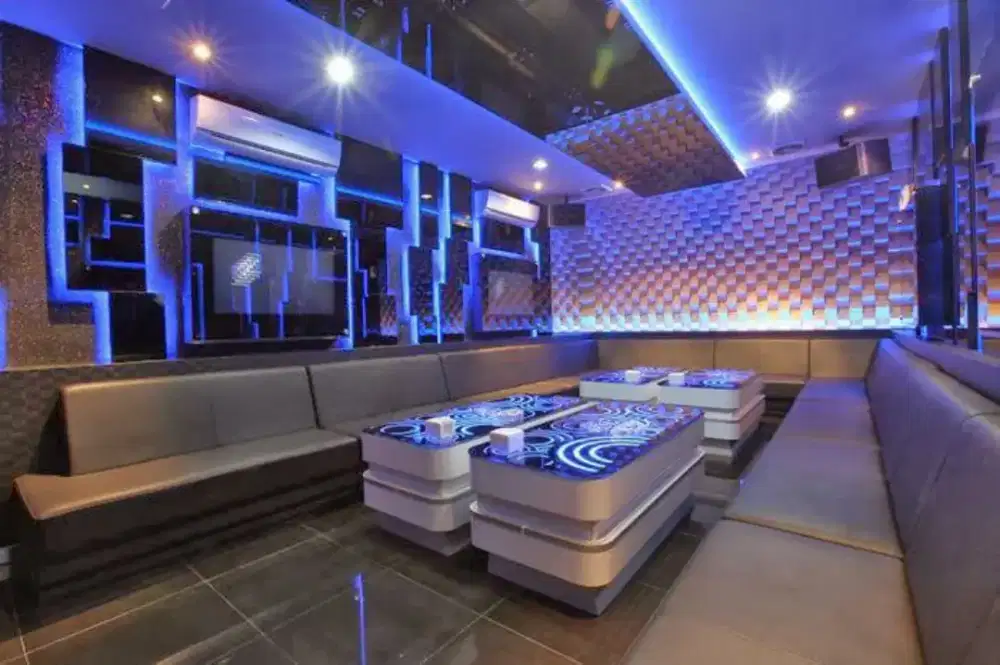 LOKER SPA DAN KAROKE
