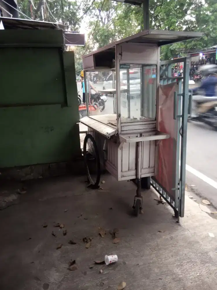 Lowongan penjaga stand takoyaki