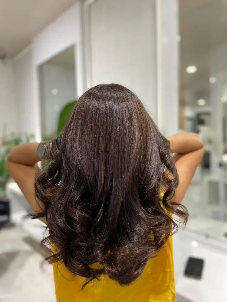 Di cari hair stylish dan teraphis untuk salon
