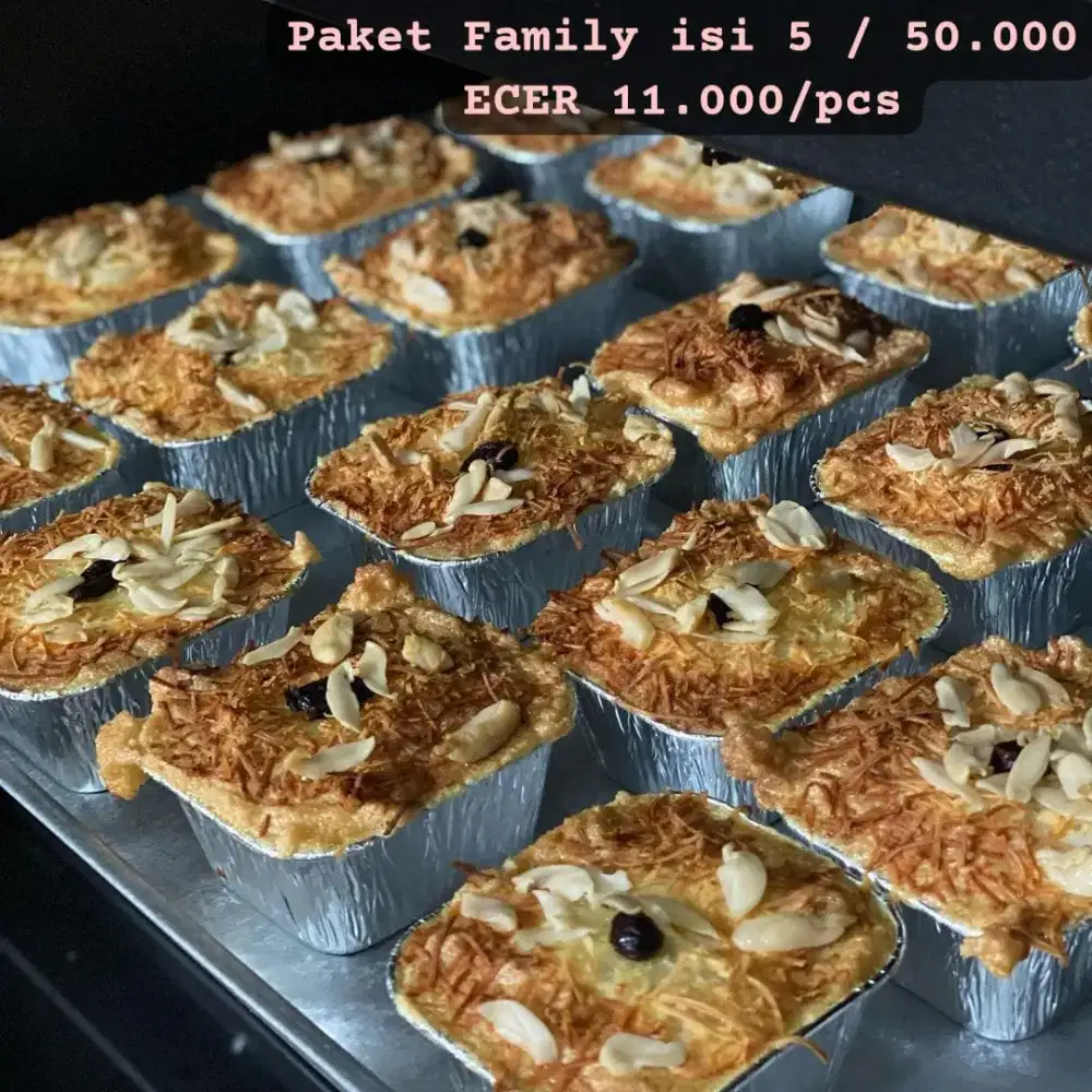SPG minuman dan koki