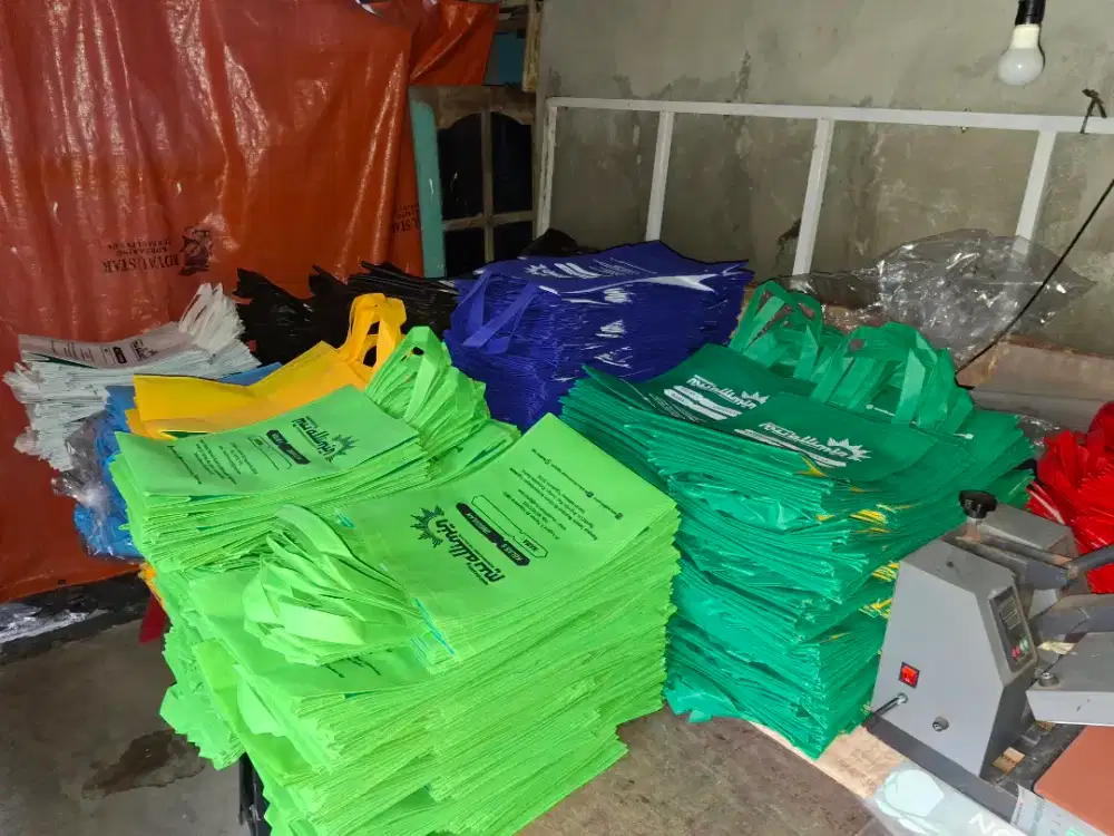 Sablon Tas Spunbond, Sablon Totebag