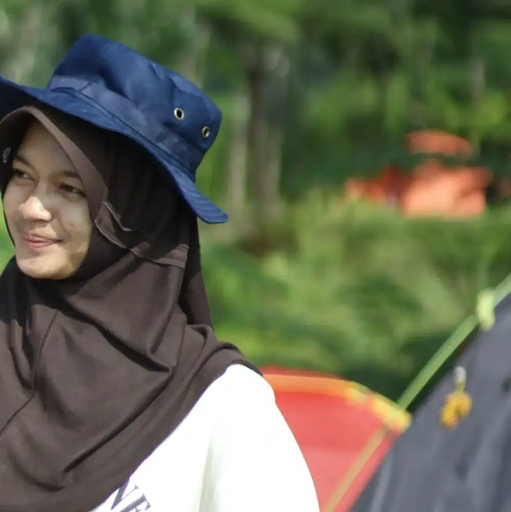 heny Anggraeni 