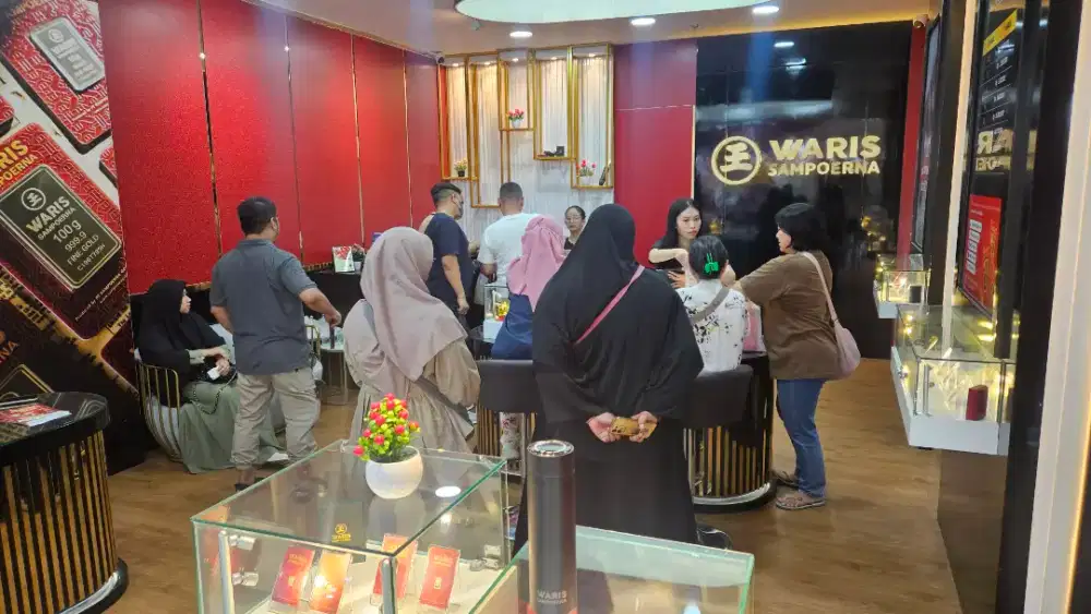 SPG Waris Sampoerna Gold Indonesia