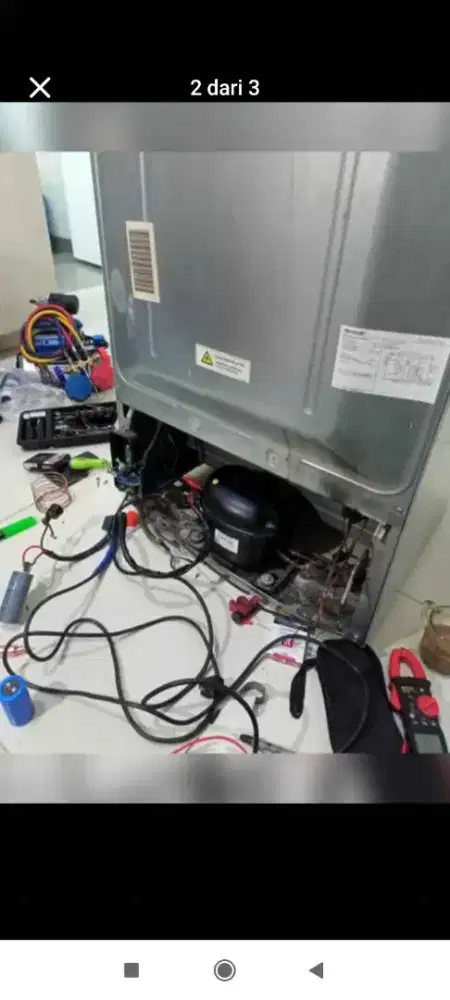 Jasa service kulkas,showcase,frezer,m.cuci dan ac