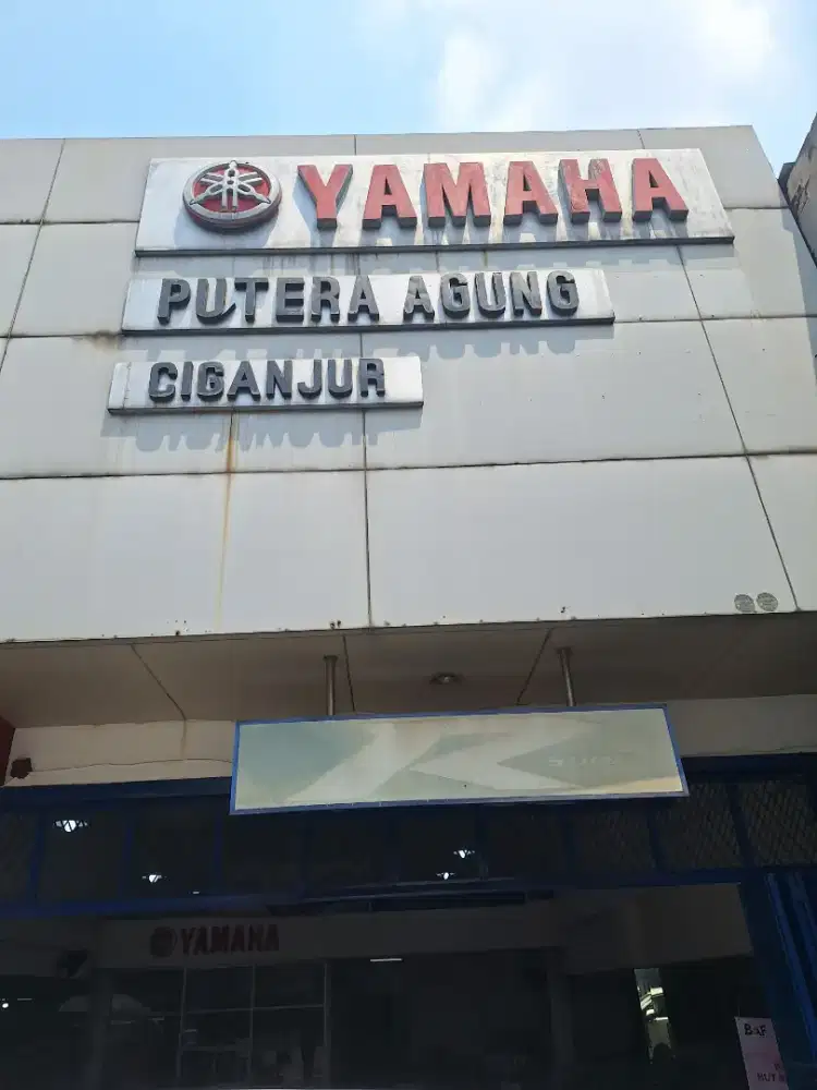 Suoervisor,sales,sales counter dealer YAMAHA