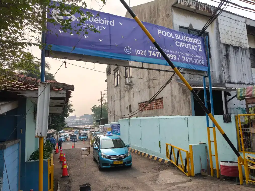 Lowongan pekerjaan driver blue brid grup