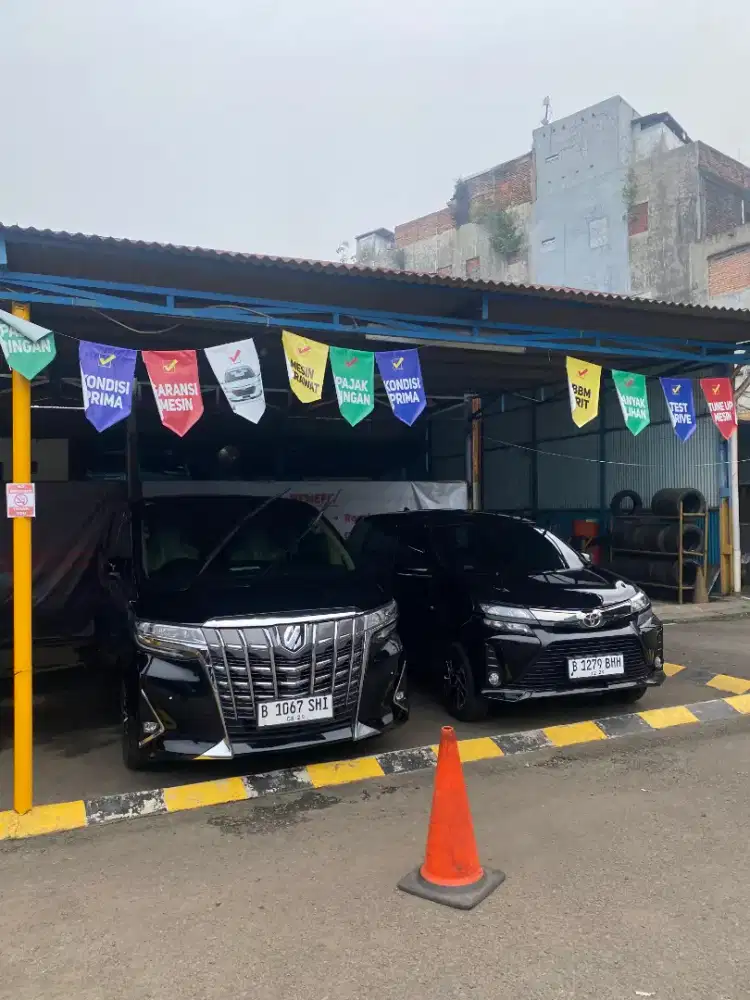 Lowongan Pekerjaan Supir Taksi