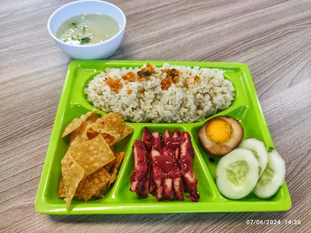 Kerja Kantin Karyawan