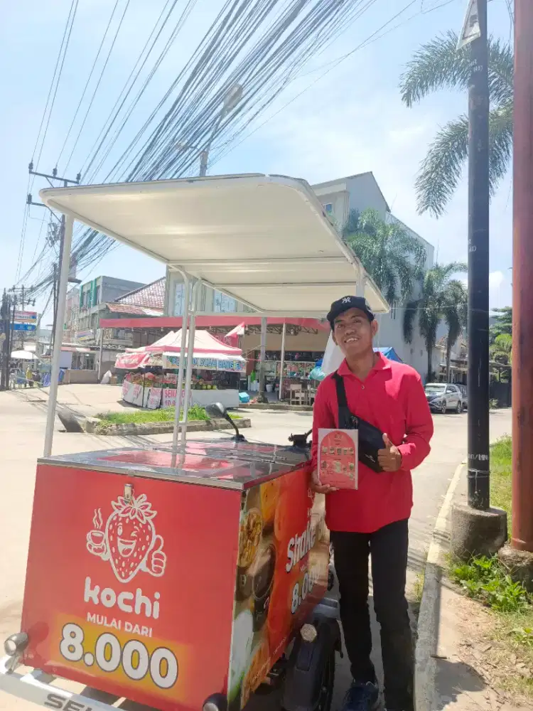 Jualan kopi pakai gerobak kopi