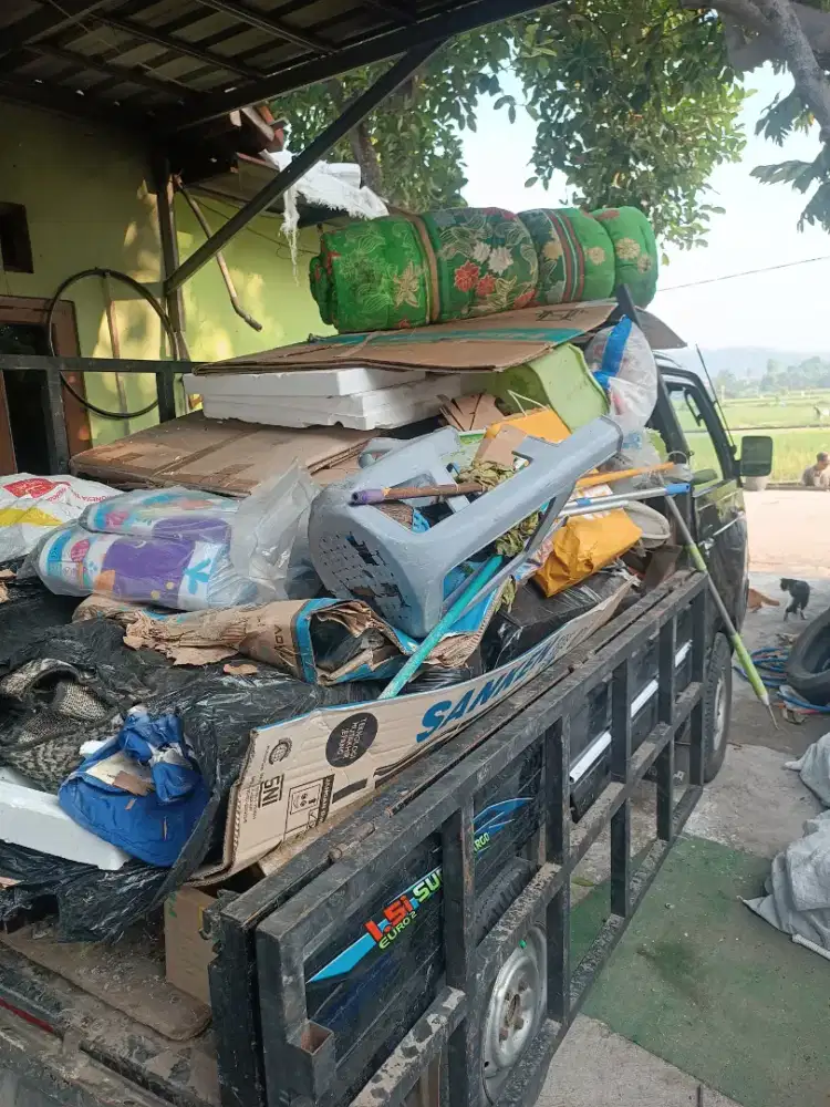 Jasa angkut buang sampah rosok