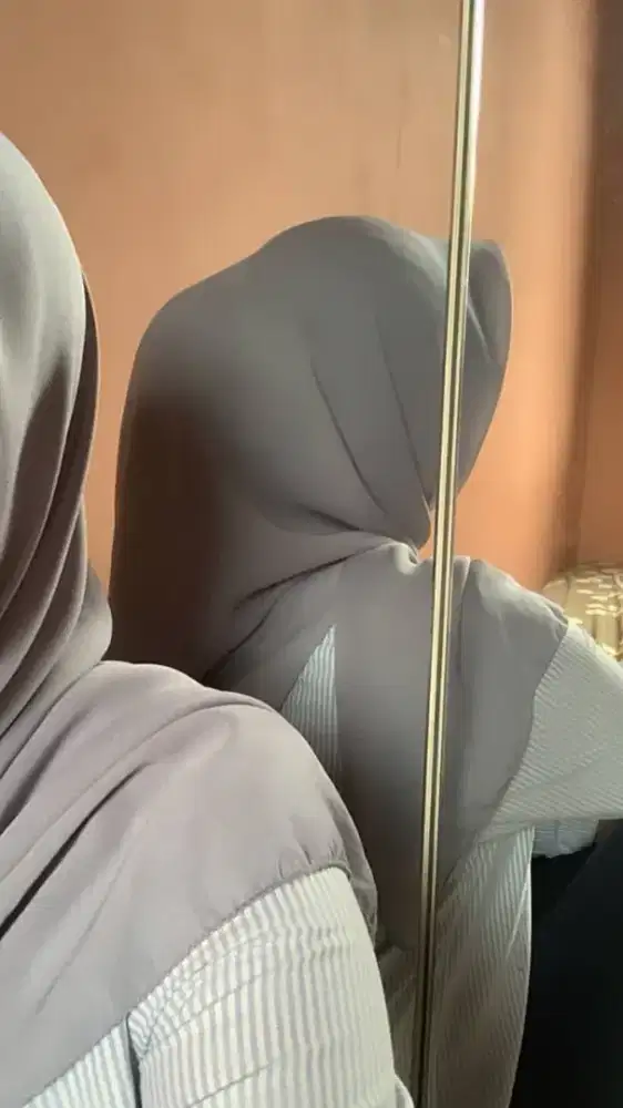 Mencari kerja apa saja