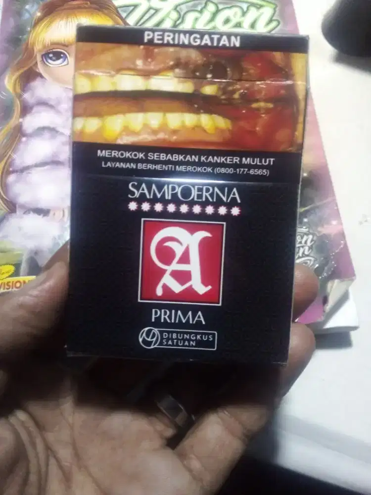 Saya sedang mencari pekerjaan yang bisa nginap