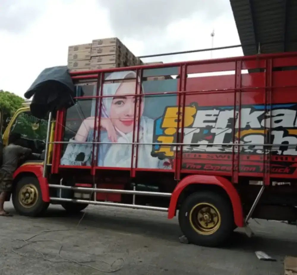 Sewa Truk Pindahan Rumah/Kantor Area Semarang dan Sekitarnya