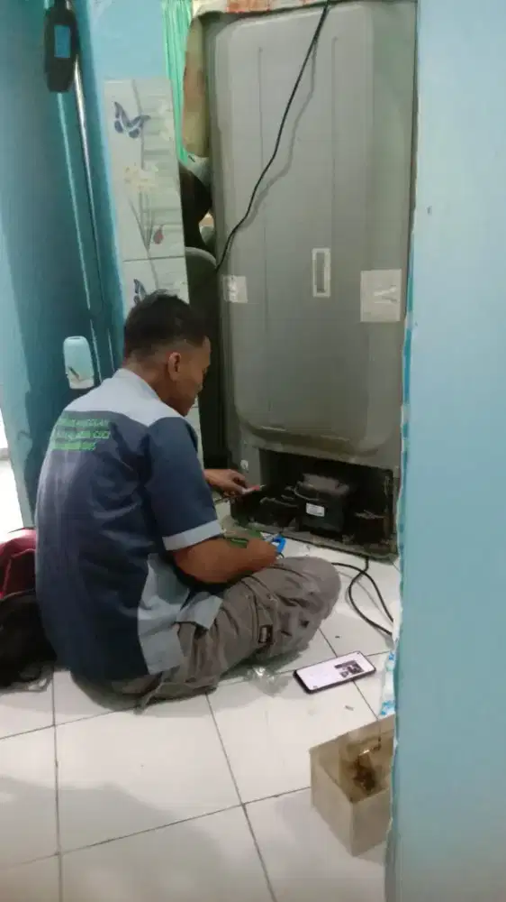 ONLY SERVICE KULKAS,AC,DISPENSER,MESIN CUCI,WATER HEATER DLL ONLY