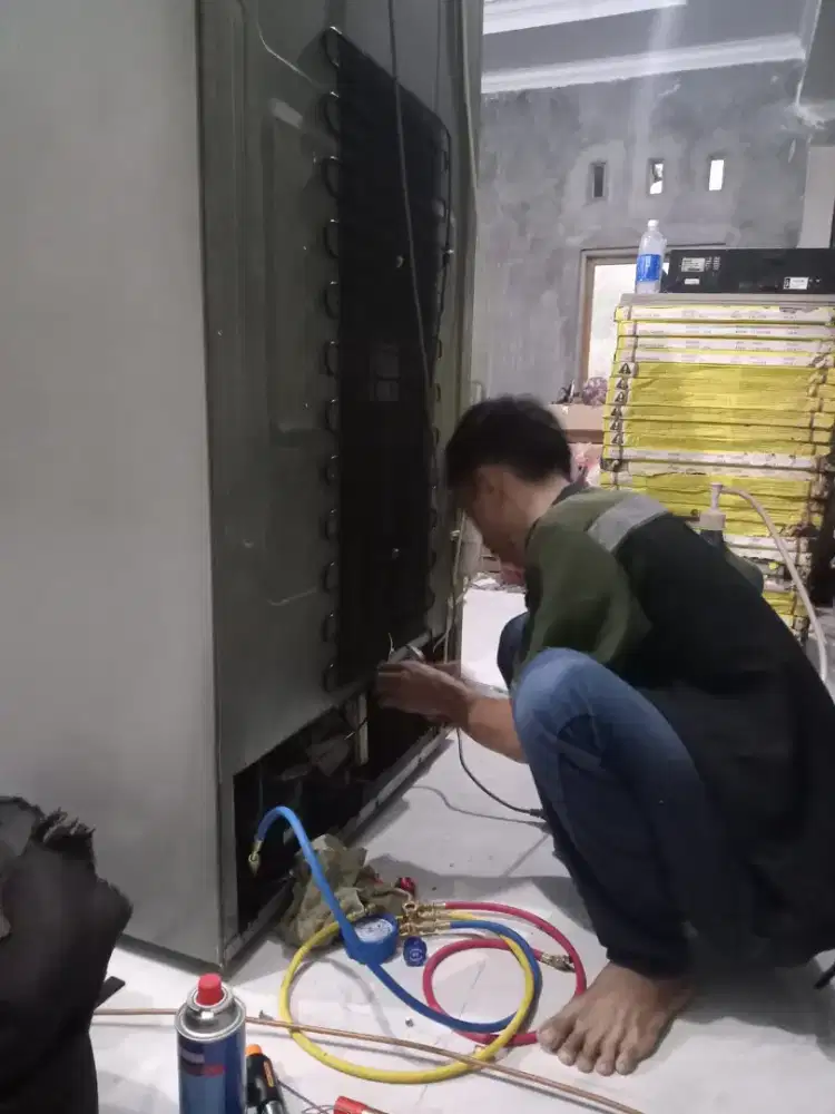 BERGARANSI SERVICE,CEK,BONGKAR PASANG PASANG BONGKAR ELECTRONIC ONLY