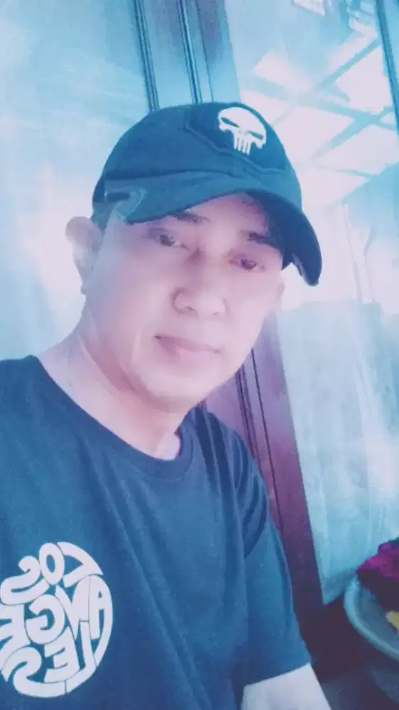 Saya lagi cari kerjaan utk saya, sbg satpam atau koki