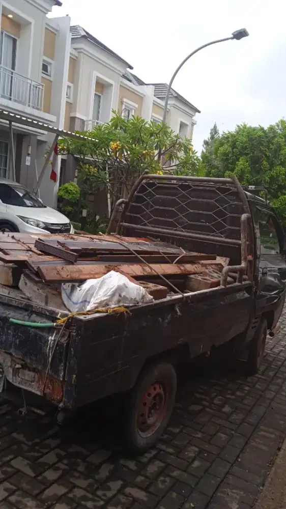 Jasa buang puing,sampah,barang bekas,pindahan dll