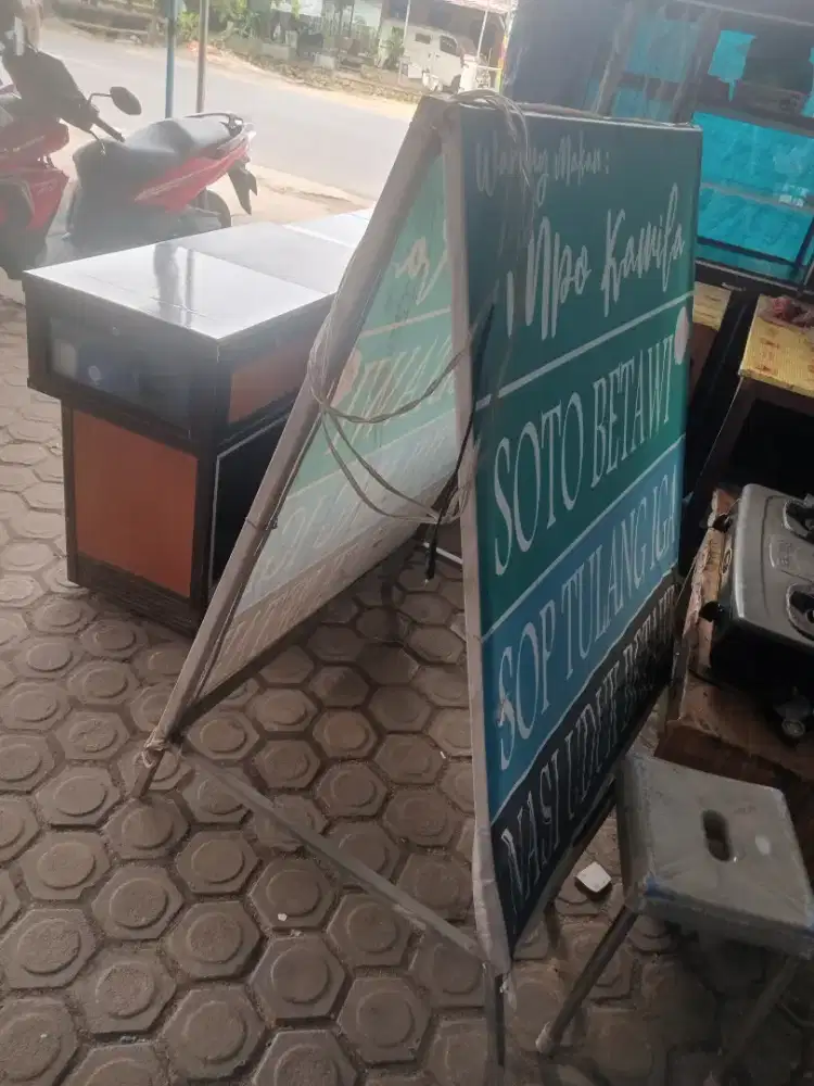 Cari orang yang mau bagi sewa