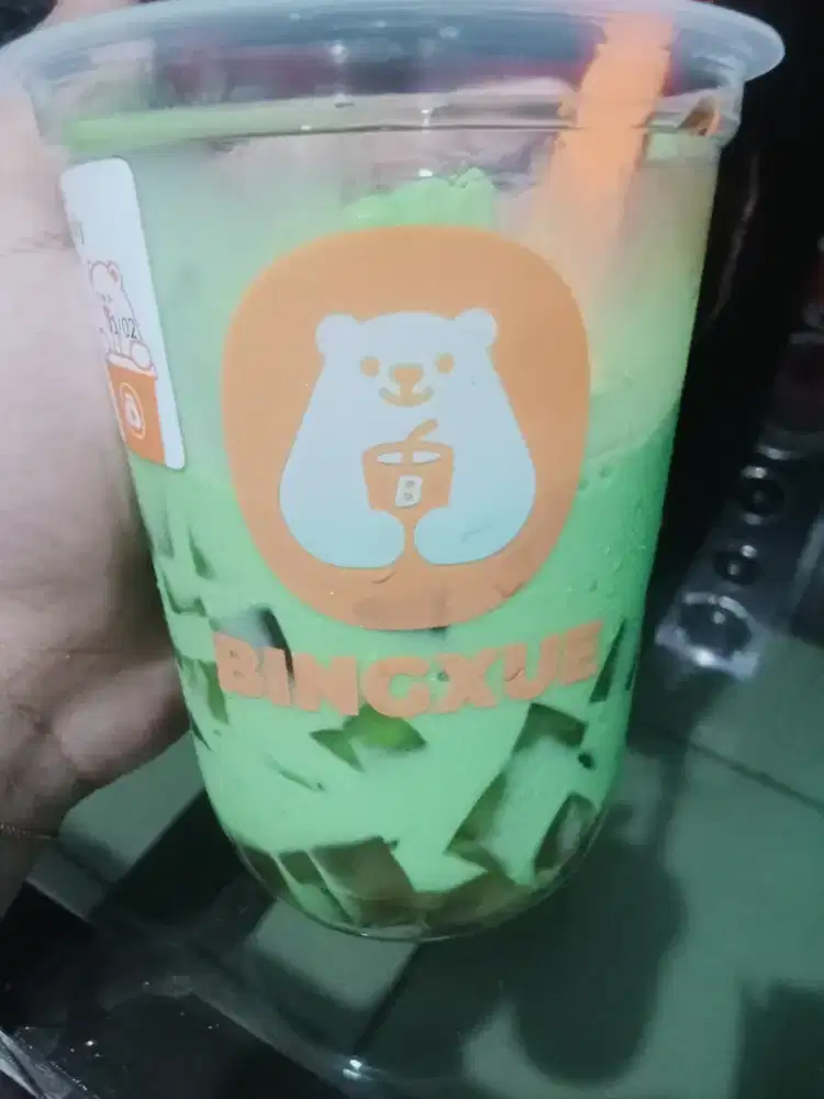 MENCARI PEKERJAAN SEBAGAI ADMIN