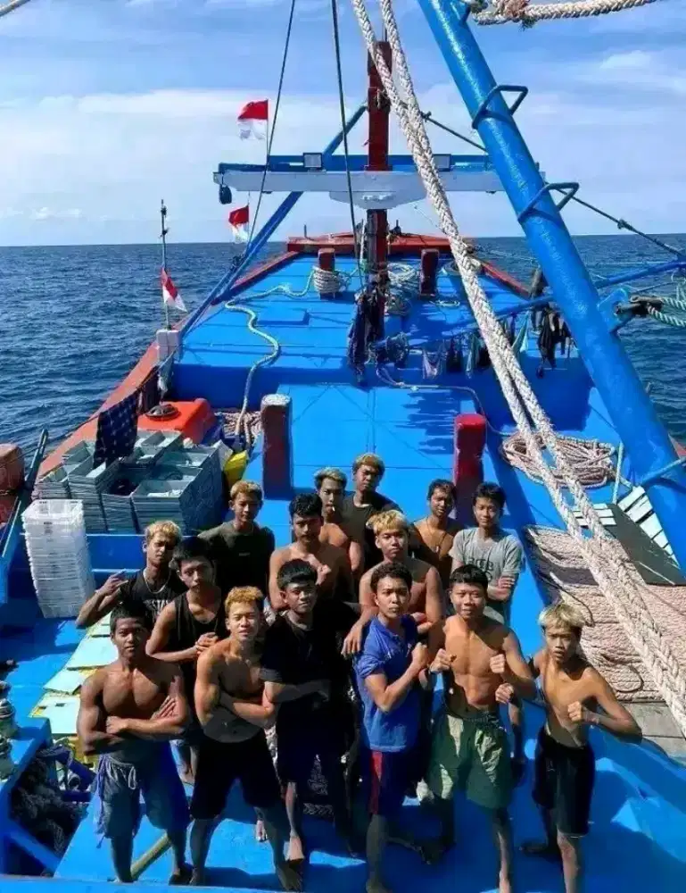 Butuh 2 orang yang siap kerja di abk buat hari ini