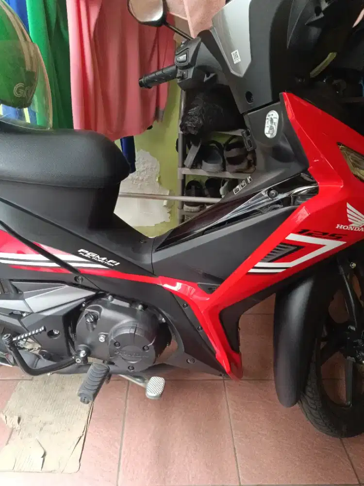 Menerima ojek langganan dan panggilan