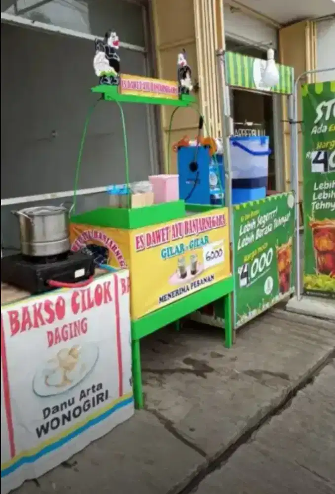 Lowongan Kerja Jaga Es Teh, Dwet & Cilok