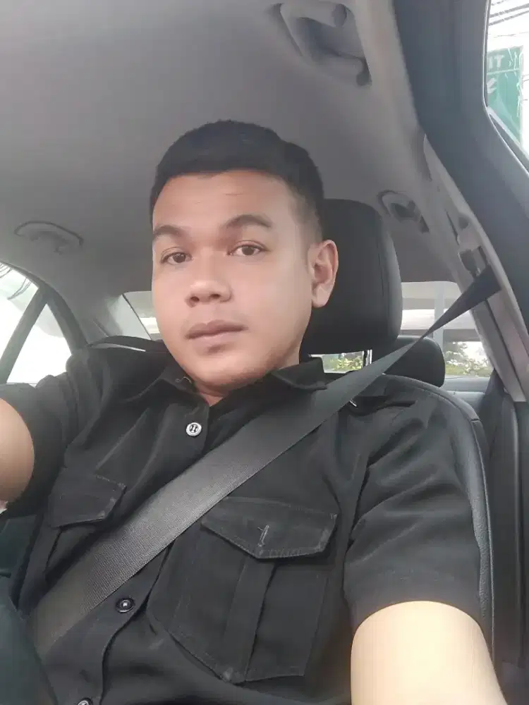 Butuh supir luar kota