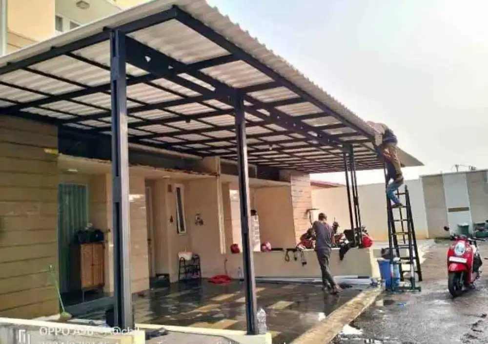 Pemasangan kanopi dan atap bajaringan
