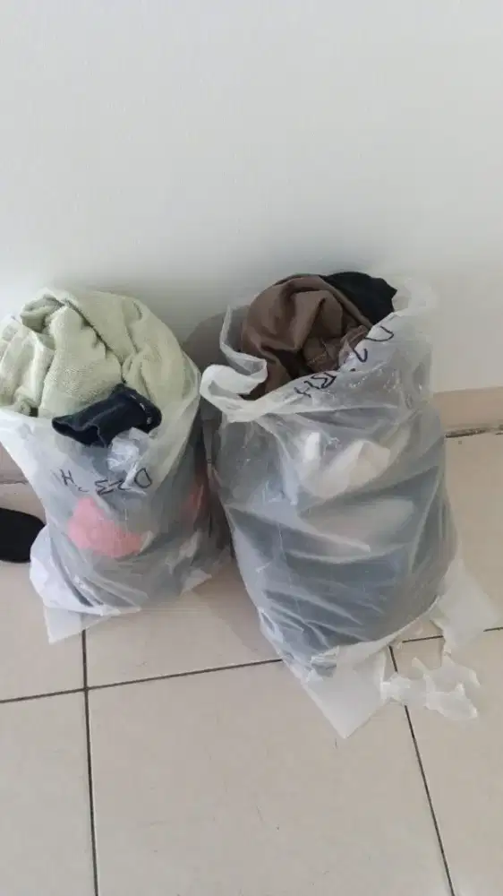 Tukang cuci laundry