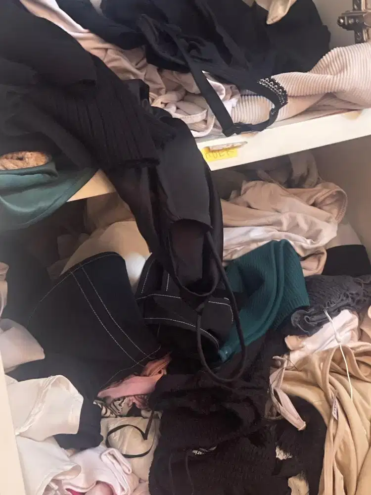 KARYAWAN LAUNDRY 2juta