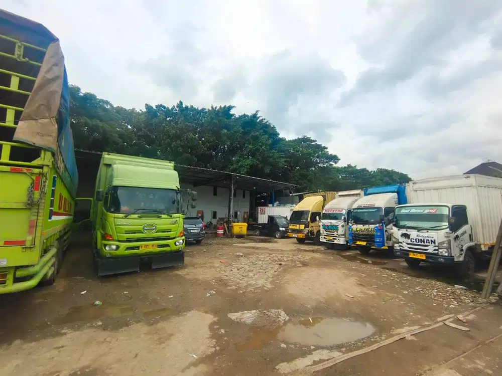 Driver Ekspedisi Truck Dyna Long Tahun 2006 Balikpapan