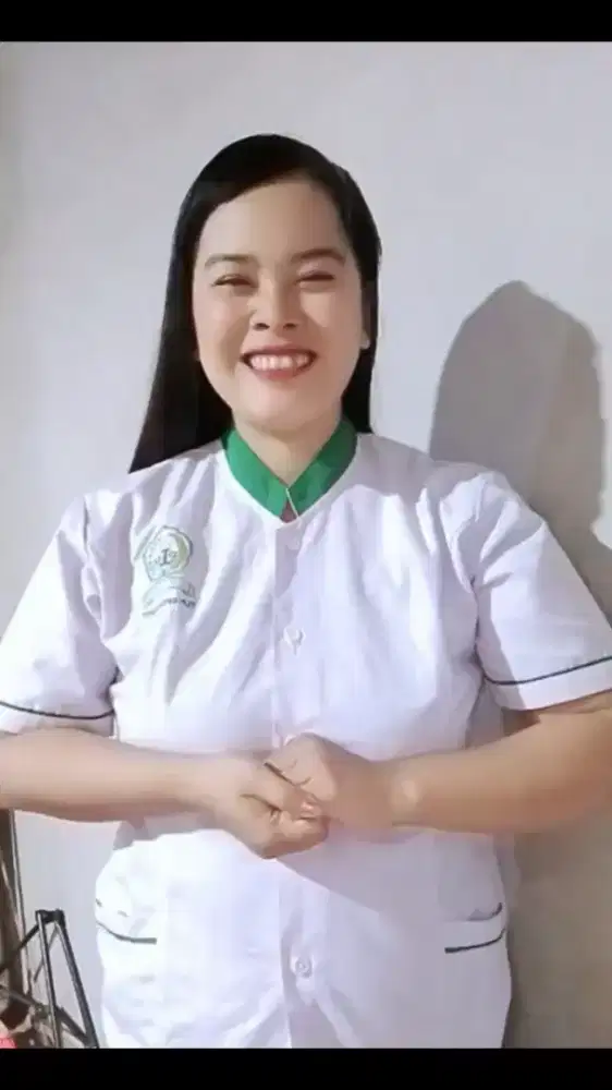 Mencari loker pendamping lansia