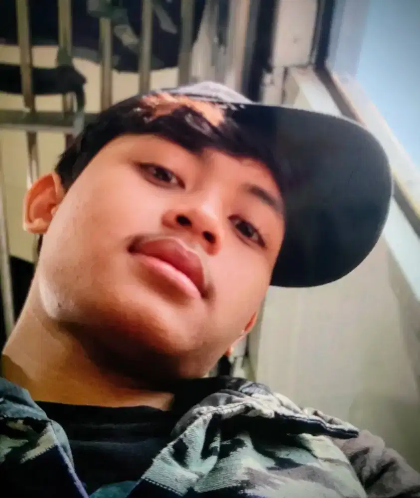 Dibutuhkan admin dan packing marketplace  shopee tiktok IG FB