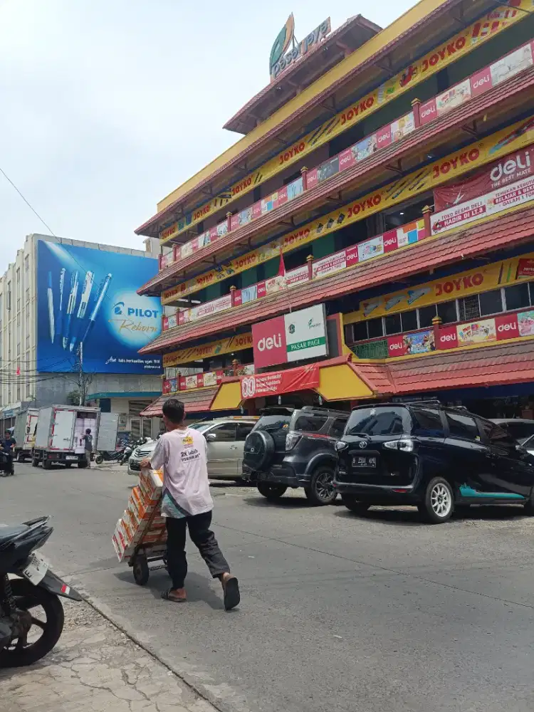 BUTUH KERJAAN Apa saja