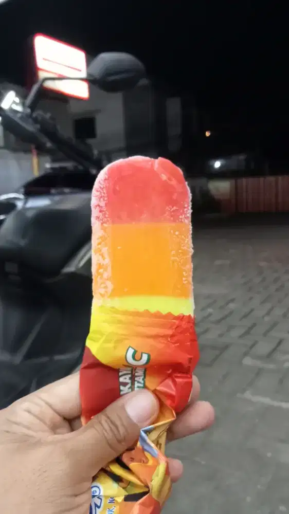 NYARI kerja cuci gosok.