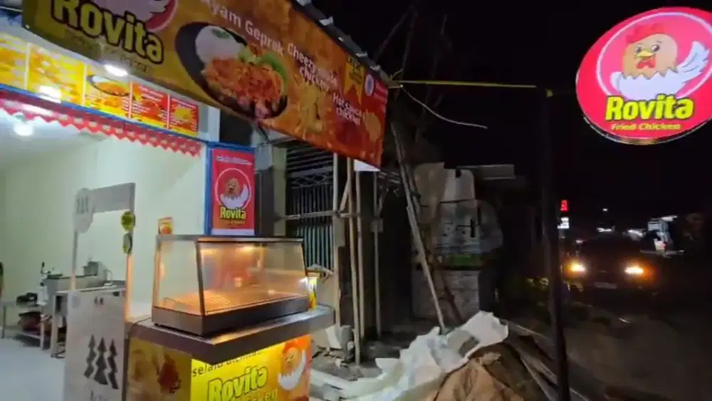 Lowongan jaga stand thalita fried chiken