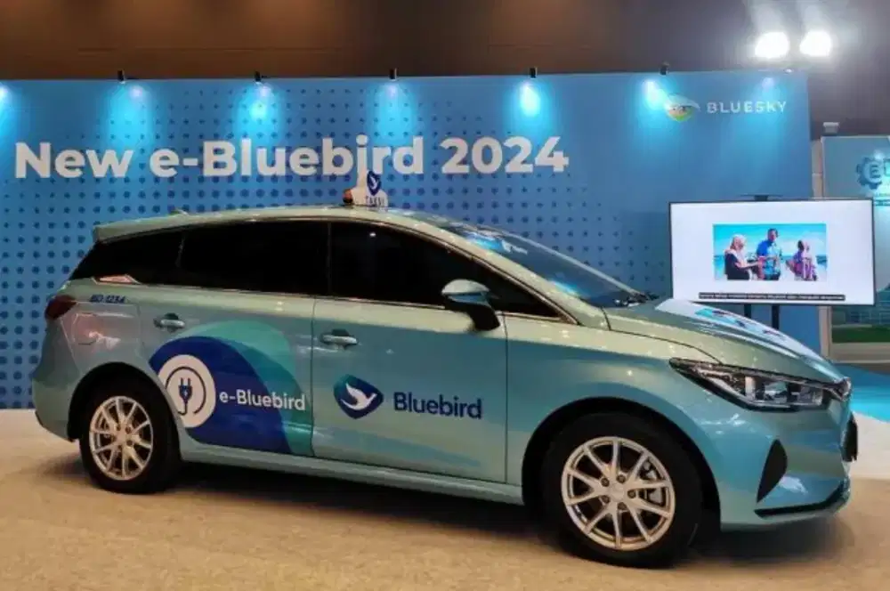 Lowongan kerja, menjadi driver taksi Bluebird Avanza, BRV dan BYD