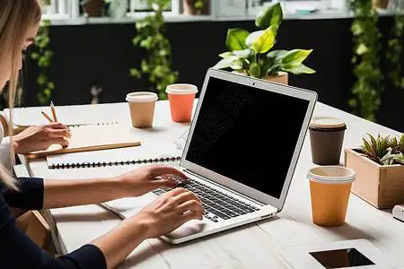 Waktu luang, pengumpulan data AI