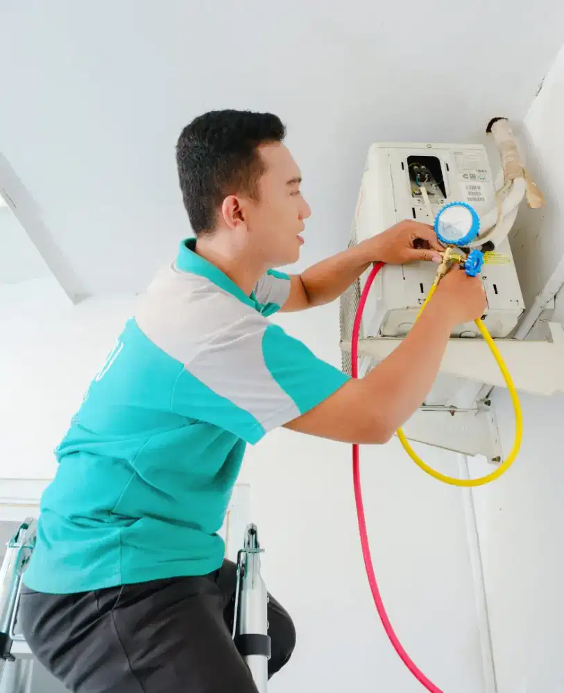 Service Ac,Mesin Cuci,Kulkas,Pompa Air dan Bongkar Pasang AC.