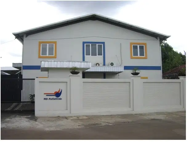 DIBUTUHKAN 2 STAFF MARKETING